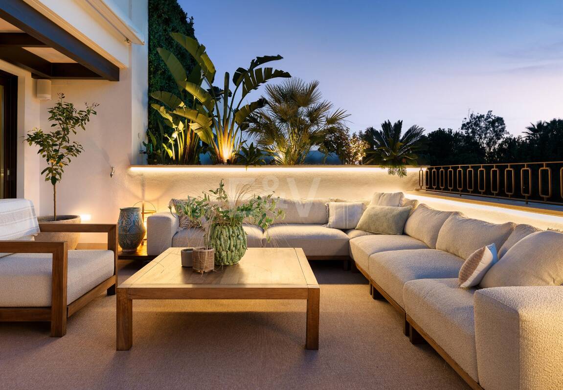 Panoramic Duplex Penthouse with Sunset Terraces and Private Pool