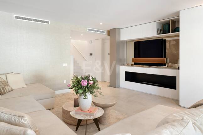 Panoramic Duplex Penthouse with Sunset Terraces and Private Pool