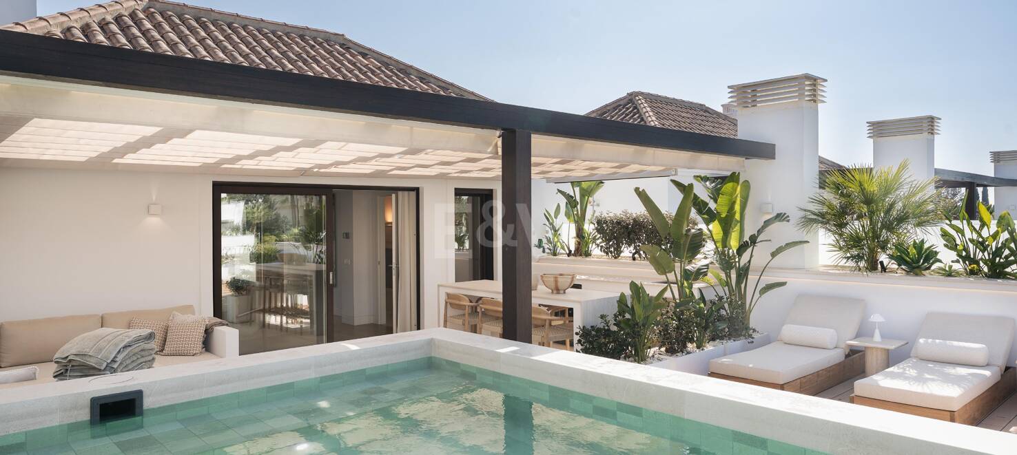 Stunning Duplex Penthouse on Marbella's Golden Mile