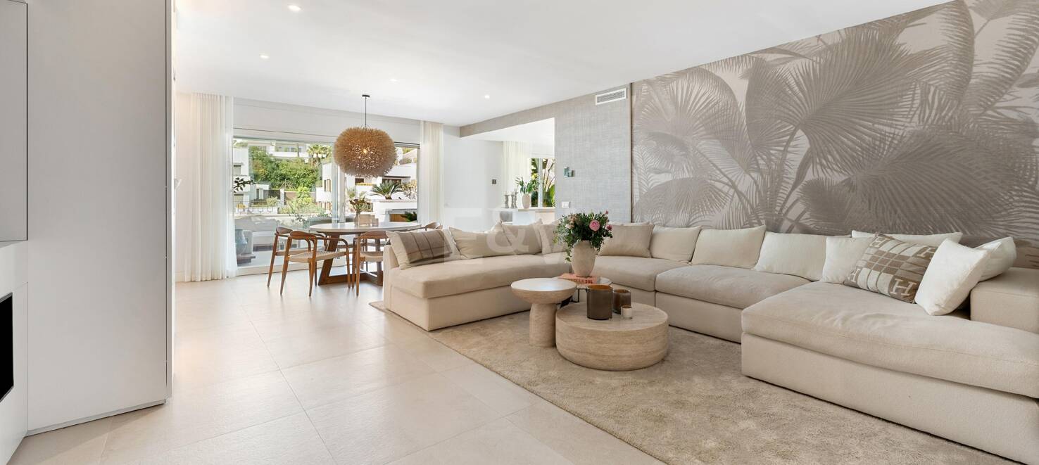 Stunning Duplex Penthouse on Marbella's Golden Mile