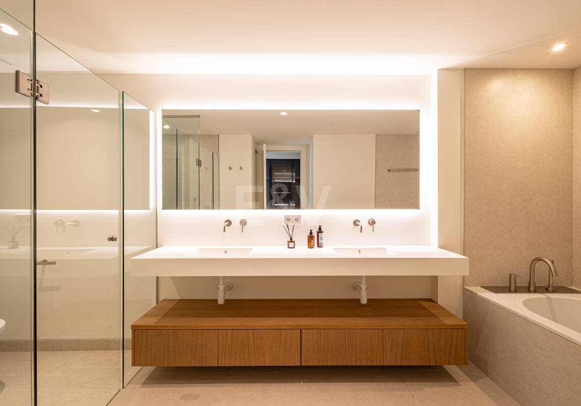Duplex Penthouse z prywatnym basenem w pobliżu Puente Romano