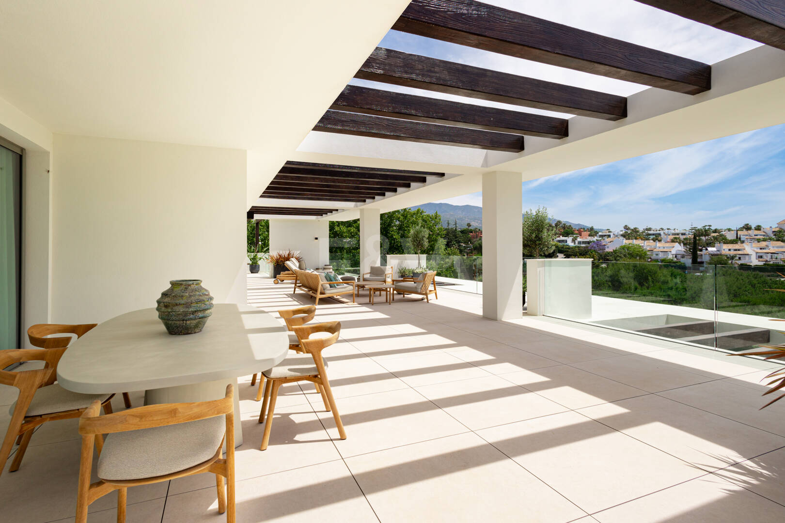 Duplex Penthouse med privat simning Pool nära Puente Romano