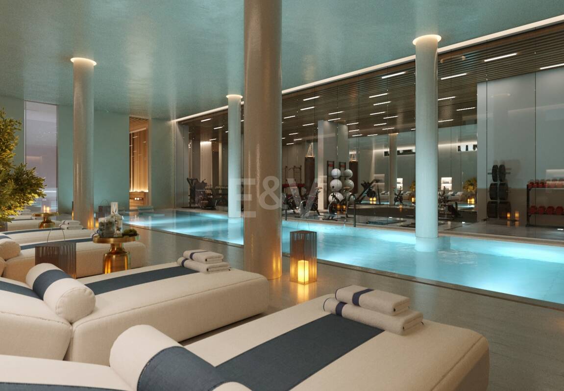 Duplex Penthouse with Private Swimming Pool Near Puente Romano