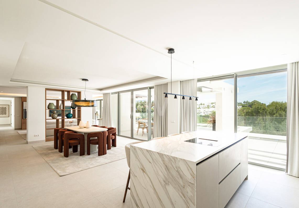 Duplex Penthouse z prywatnym basenem w pobliżu Puente Romano