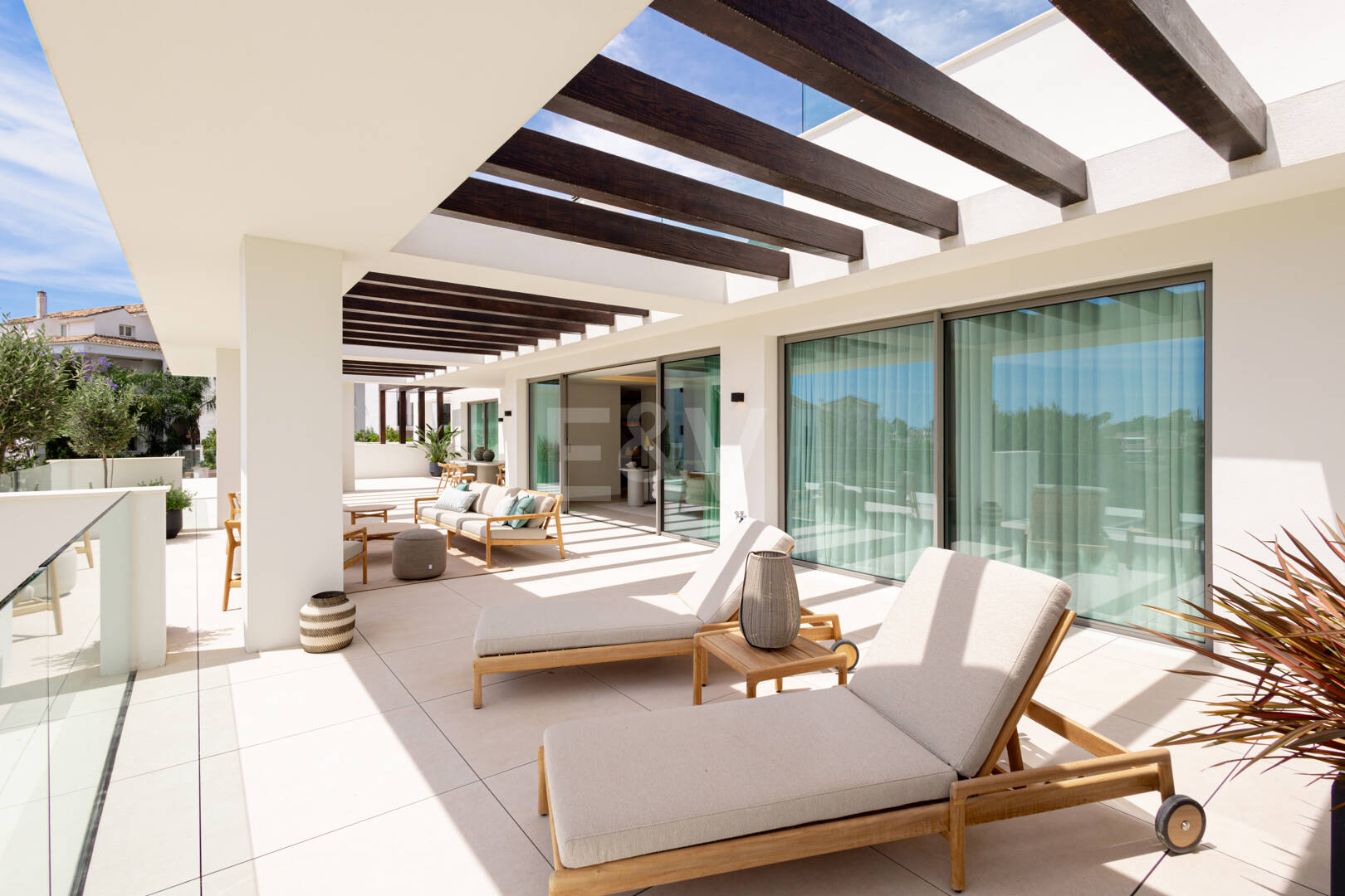 Duplex Penthouse med privat simning Pool nära Puente Romano
