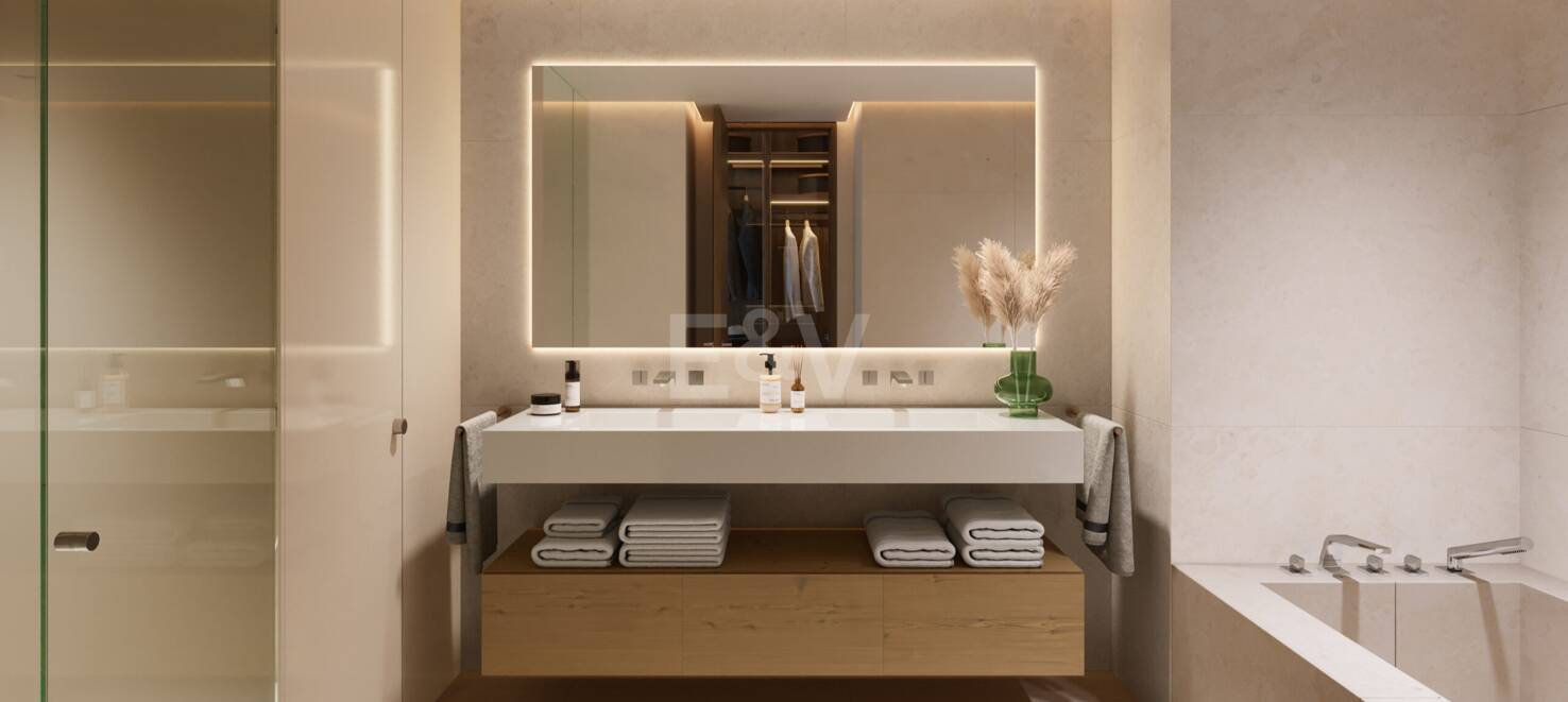 Ático dúplex con piscina privada cerca de Puente Romano