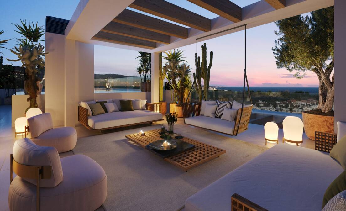 Duplex Penthouse with Private Swimming Pool Near Puente Romano