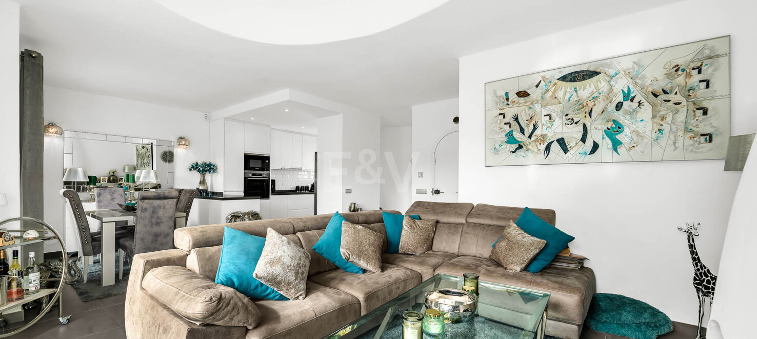 Beautifully Renovated Detached Home in Gated Community with Garden