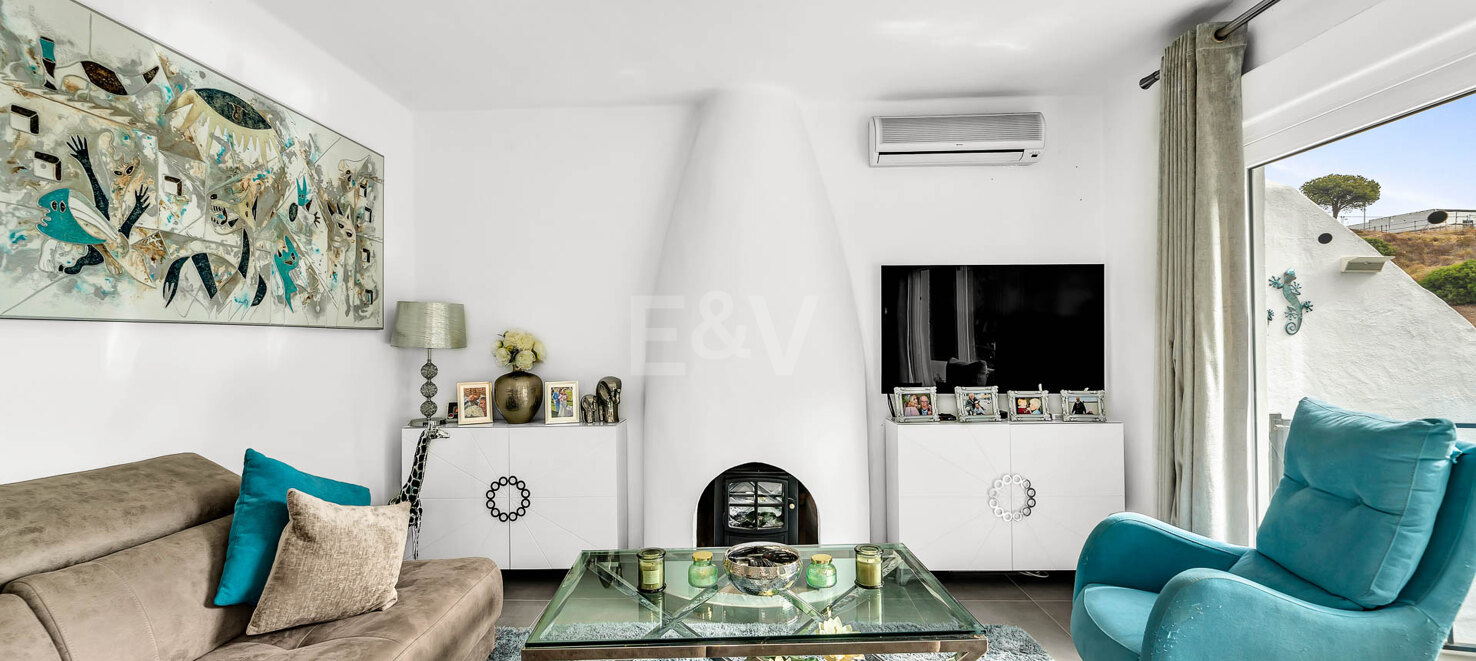 Beautifully Renovated Detached Home in Gated Community with Garden