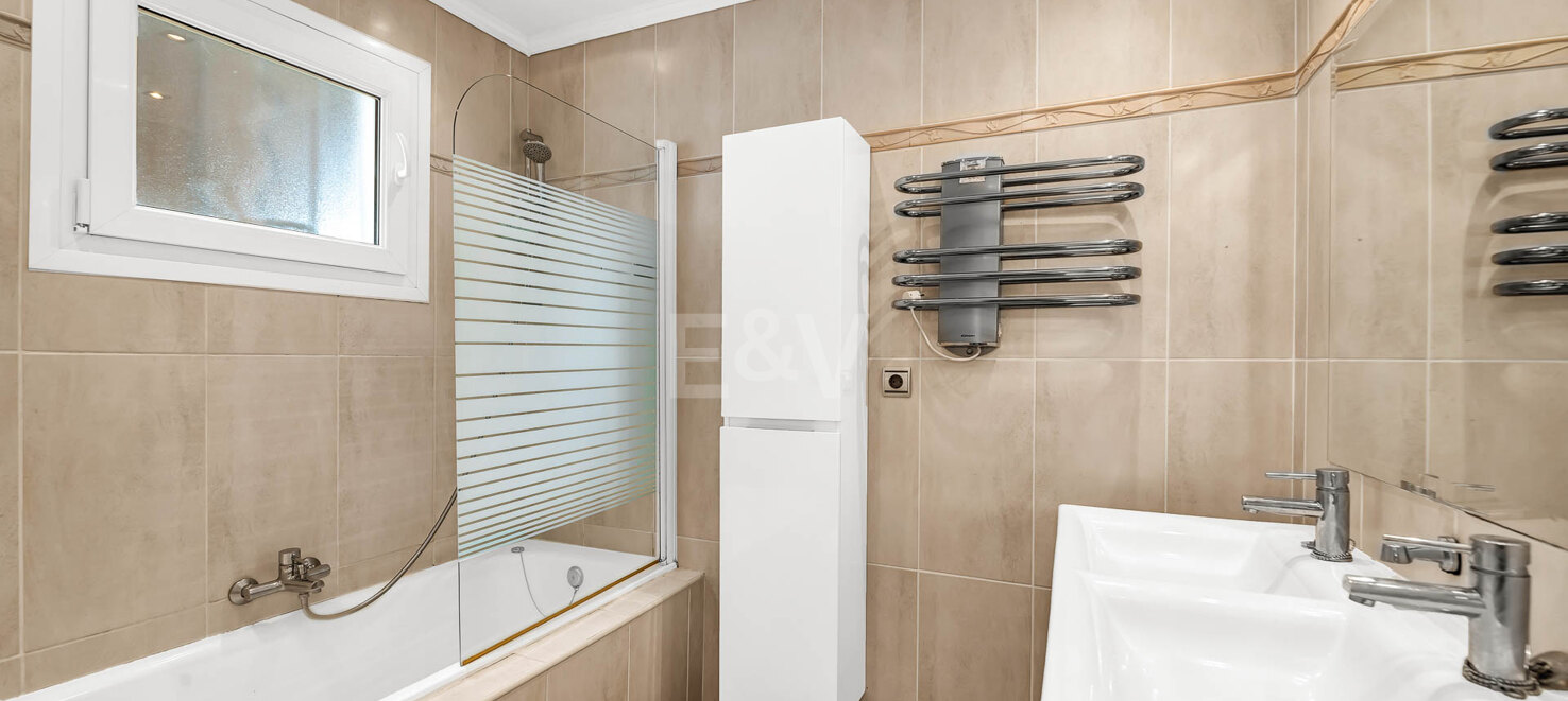 Beautifully Renovated Detached Home in Gated Community with Garden