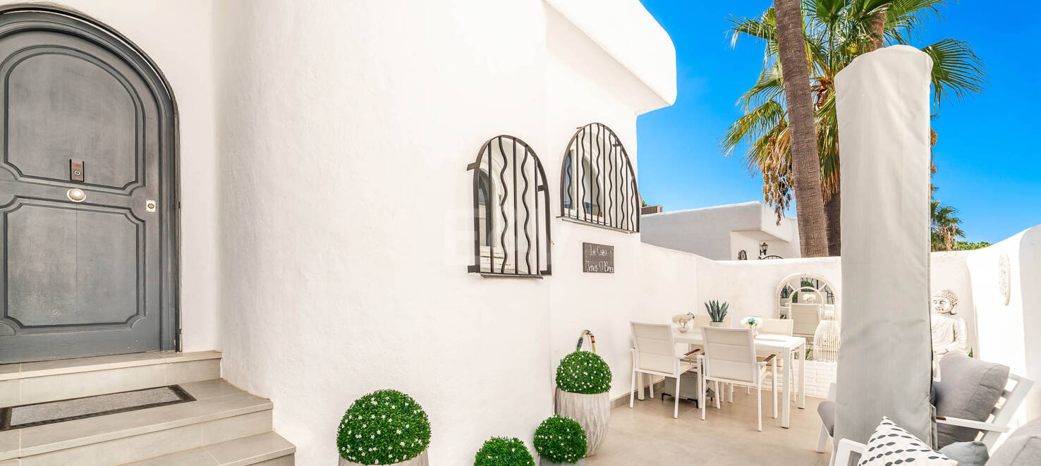 Beautifully Renovated Detached Home in Gated Community with Garden