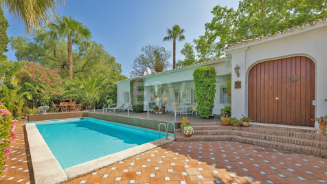 Classic Villa on the First Line Golf Near Marbella’s Finest Amenities