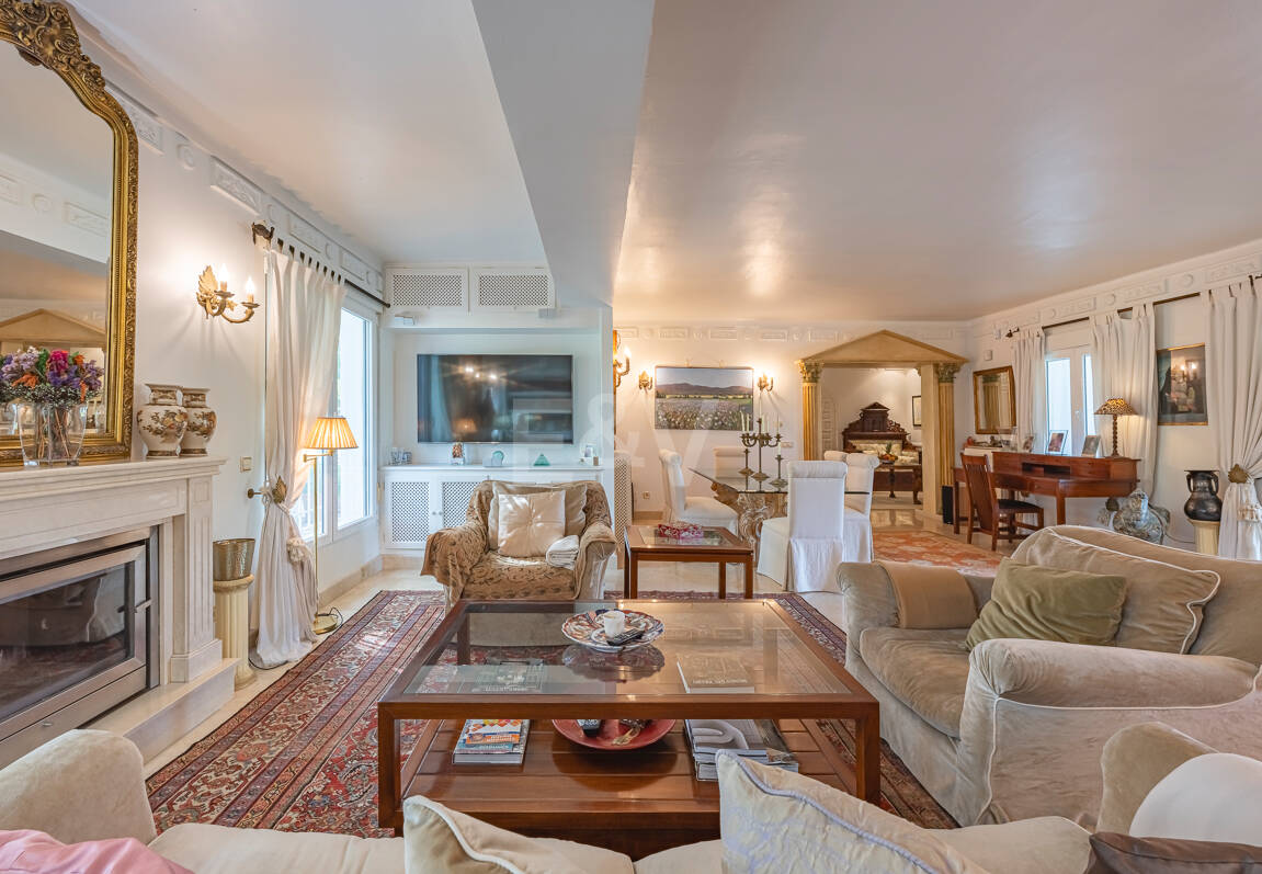 Classic Villa na pierwszej linii Golf Blisko Marbella Najlepszych udogodnień