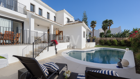 Villa till salu i Guadalmina Alta, San Pedro de Alcantara