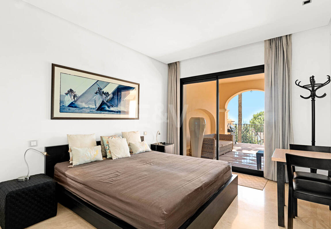 Luxuriöse, Großzügige Wohnung mit Meerblick