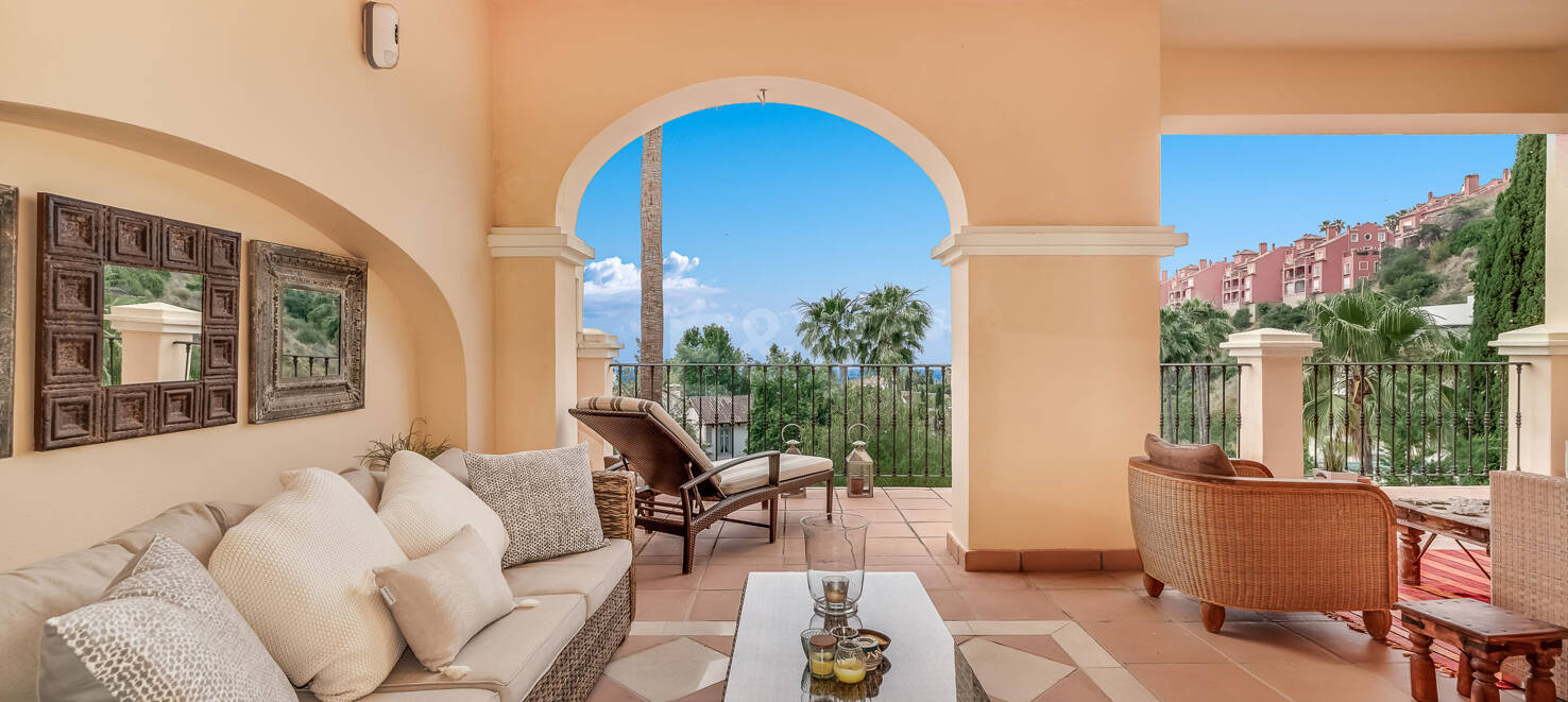 Luxuriöse, Großzügige Wohnung mit Meerblick