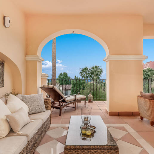 Luxuriöse, Großzügige Wohnung mit Meerblick