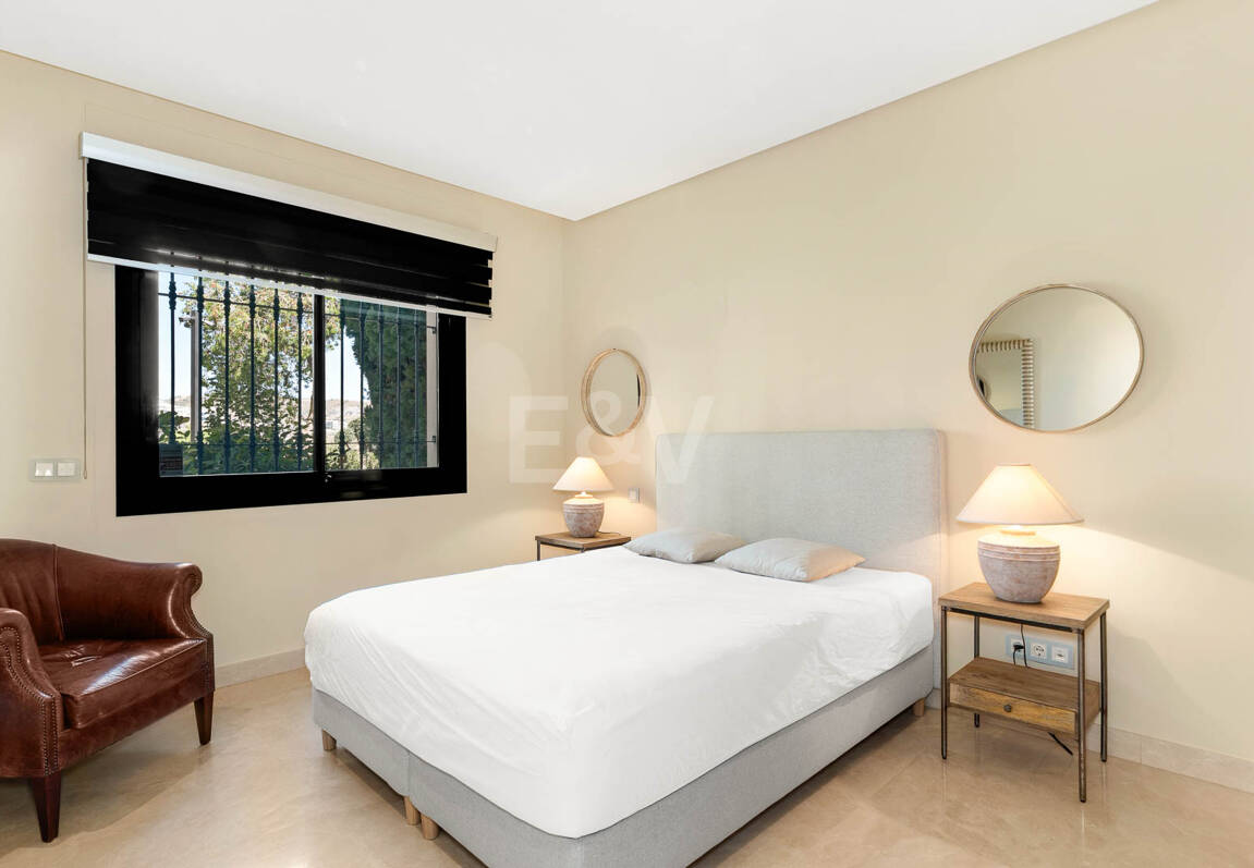 Luxuriöse, Großzügige Wohnung mit Meerblick