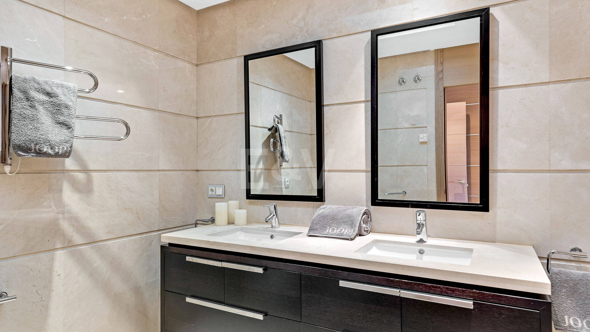 Luxuriöse, Großzügige Wohnung mit Meerblick