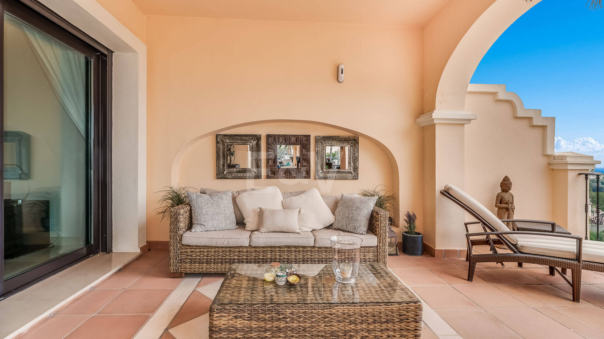 Luxuriöse, Großzügige Wohnung mit Meerblick