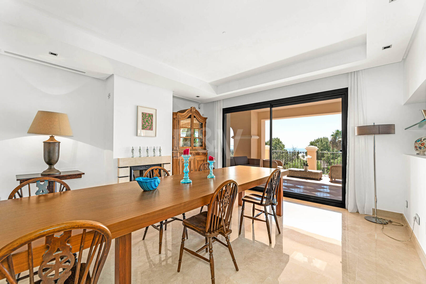 Luxuriöse, Großzügige Wohnung mit Meerblick