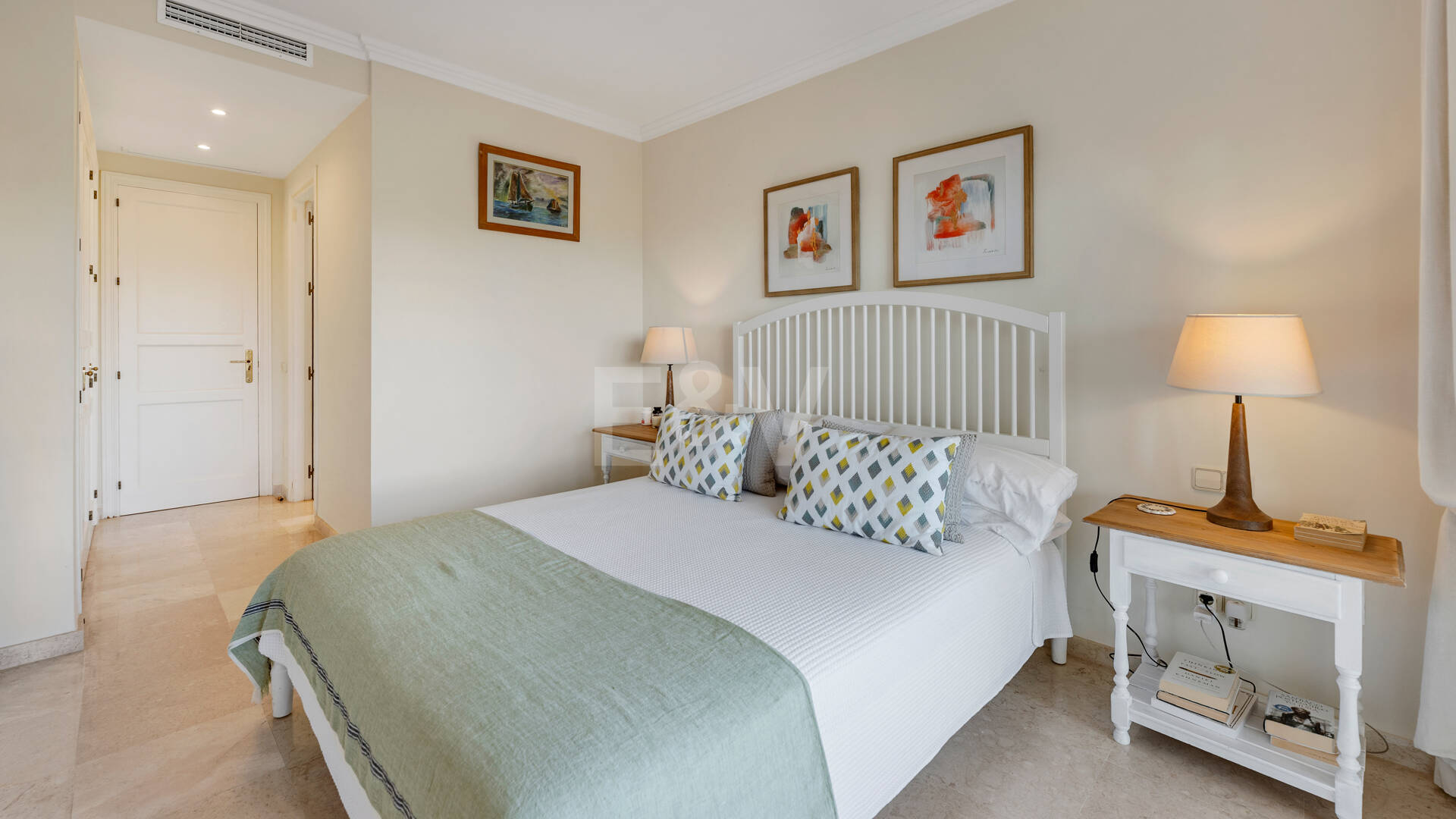 Appartement de luxe Corner avec vues spectaculaires à Elviria Hills