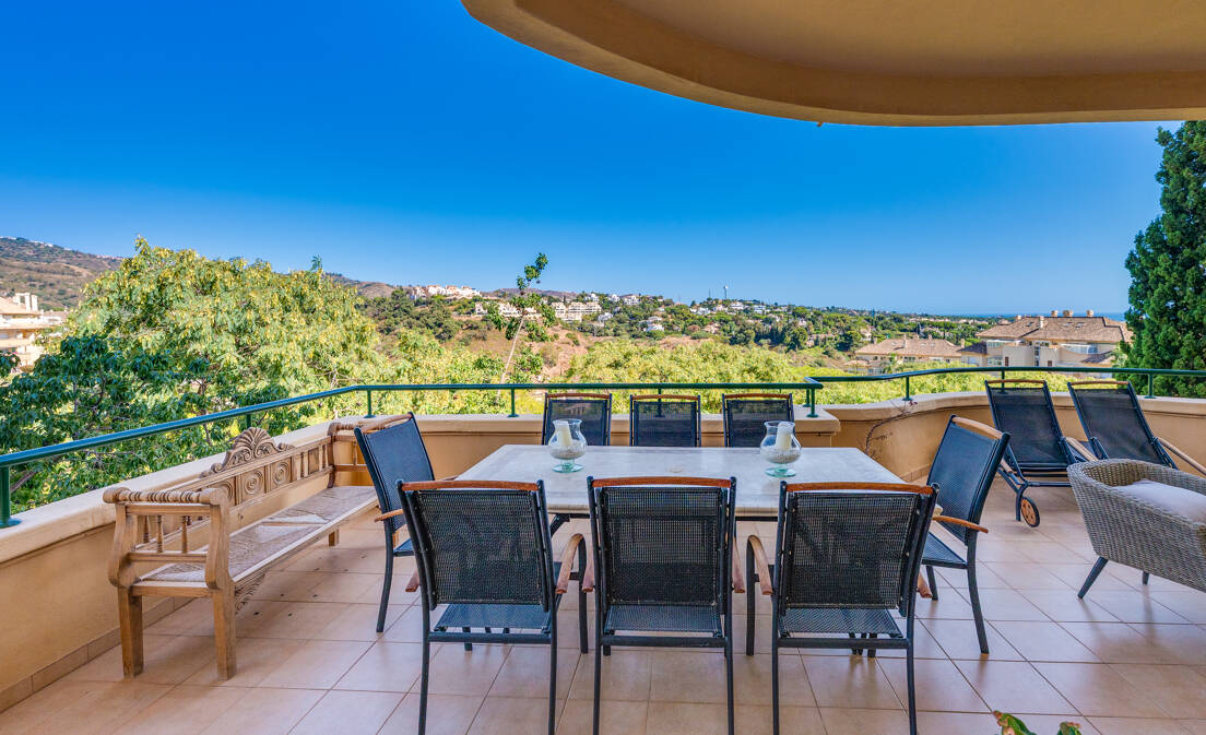 Appartement de luxe Corner avec vues spectaculaires à Elviria Hills