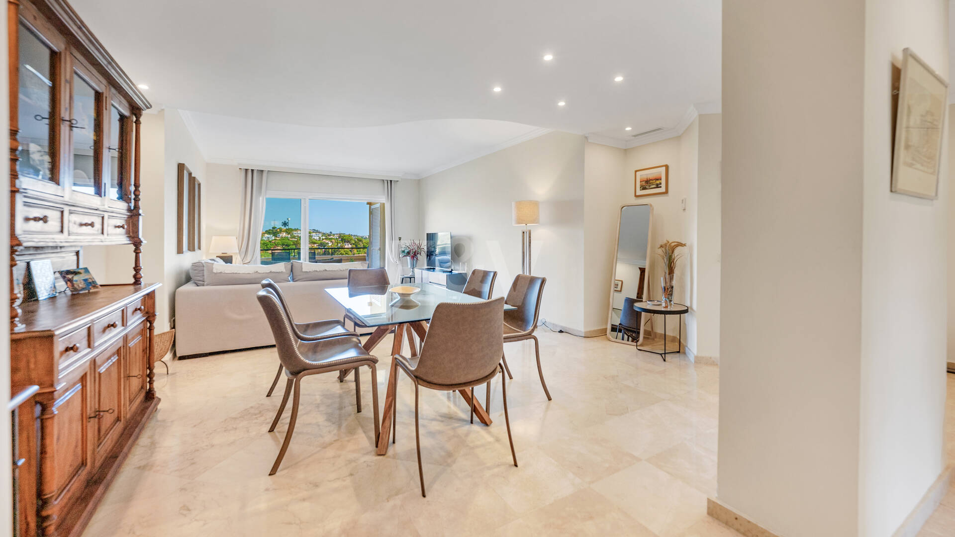 Appartement de luxe Corner avec vues spectaculaires à Elviria Hills