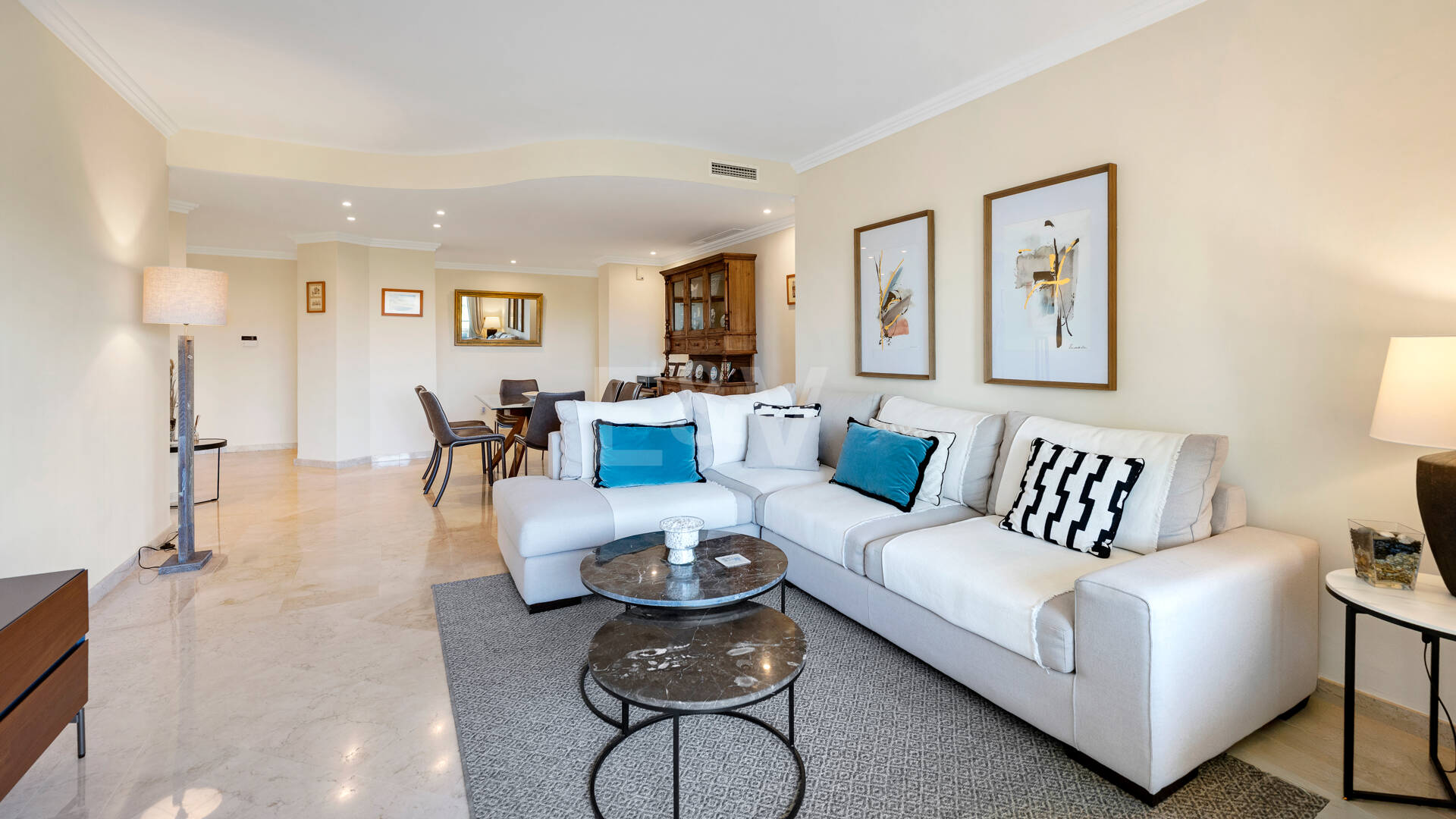 Appartement de luxe Corner avec vues spectaculaires à Elviria Hills