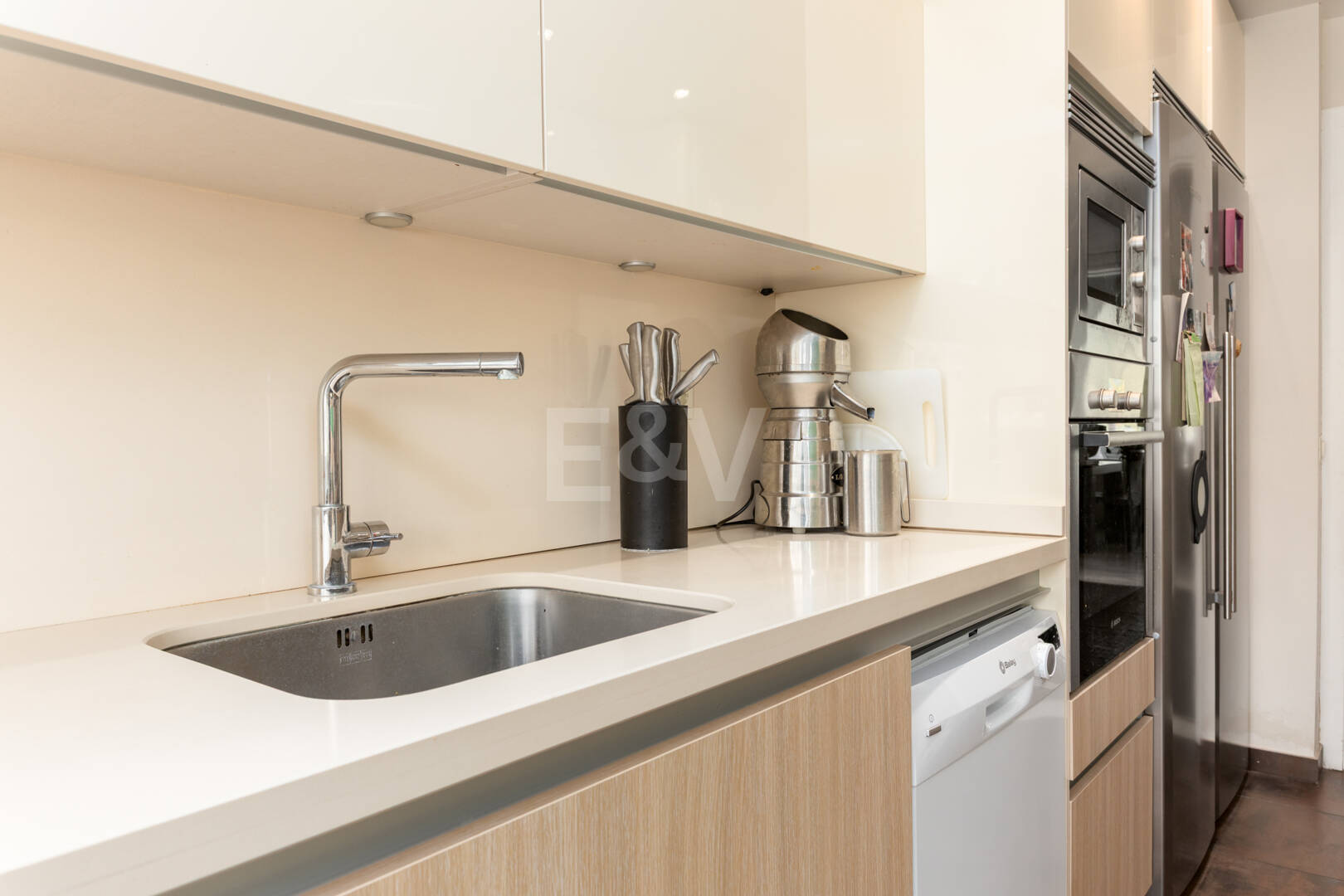 Don Gonzalo, Premier emplacement à Marbella, marches loin de la plage