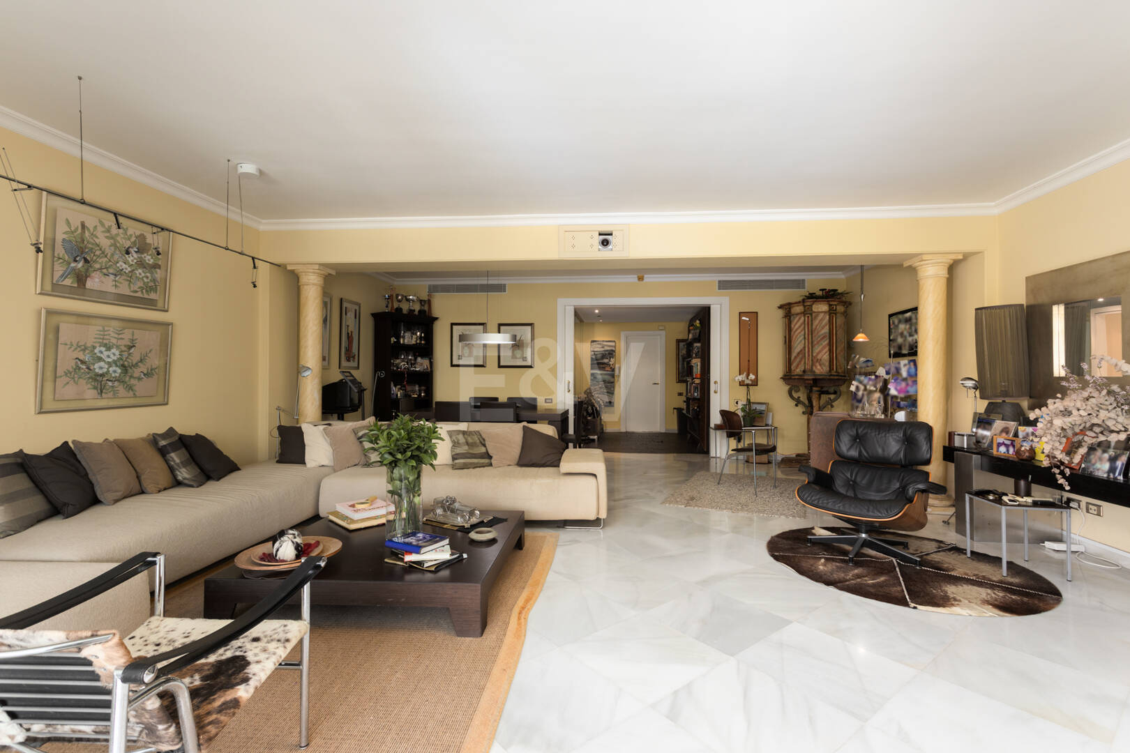 Don Gonzalo, Premier emplacement à Marbella, marches loin de la plage