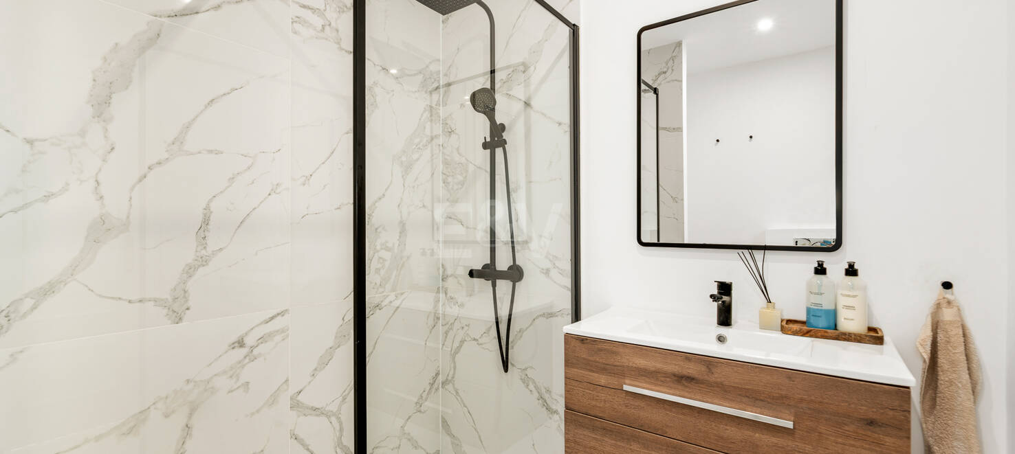 Luxury Penthouse with Panoramic Views in Exclusive Les Belvederes, La Cerquilla