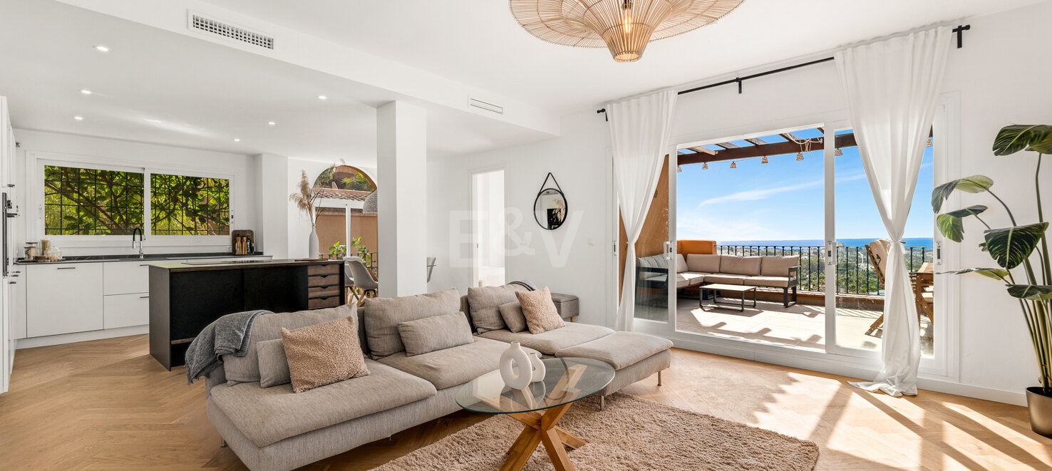 Luxus-Penthouse mit Panoramablick im exklusiven Les Belvederes, La Cerquilla