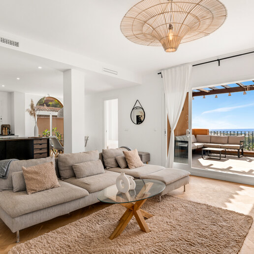 Luxus-Penthouse mit Panoramablick im exklusiven Les Belvederes, La Cerquilla