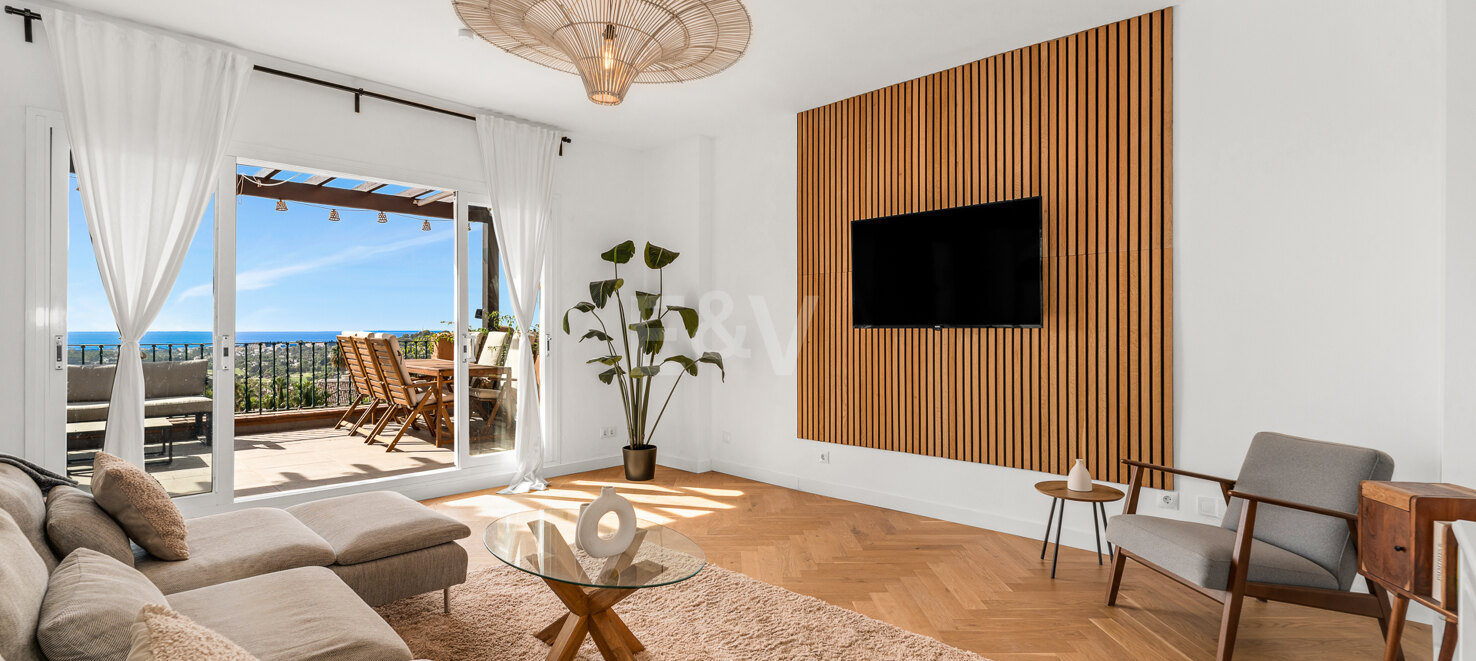 Luxus-Penthouse mit Panoramablick im exklusiven Les Belvederes, La Cerquilla