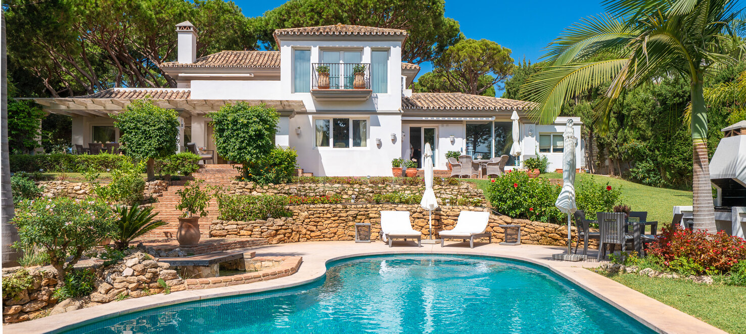Andalusian Villa with Lush Gardens