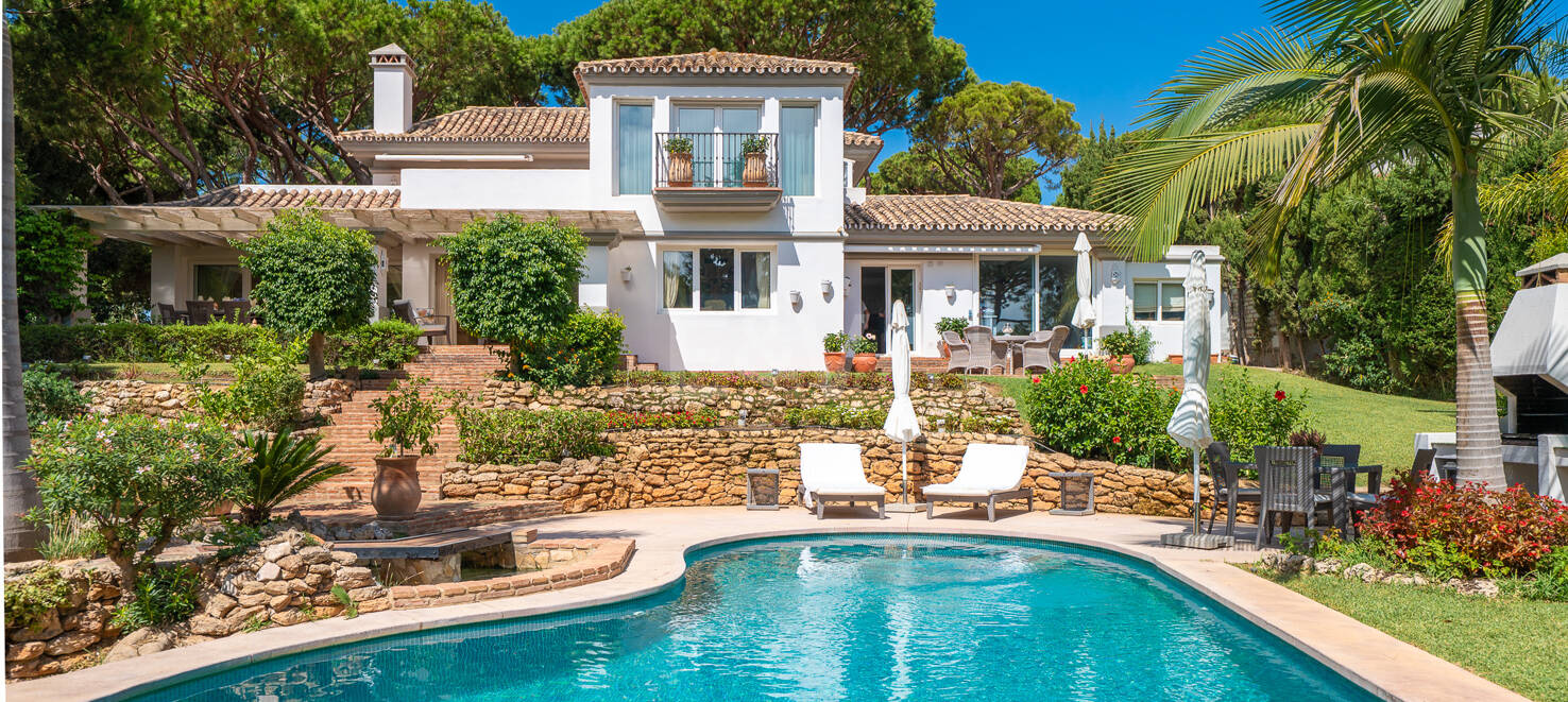 Andalusian Villa with Lush Gardens