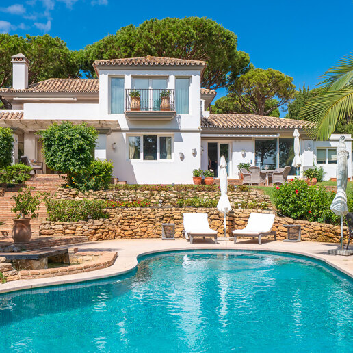 Andalusian Villa with Lush Gardens