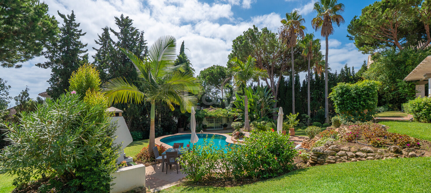 Andalusian Villa with Lush Gardens