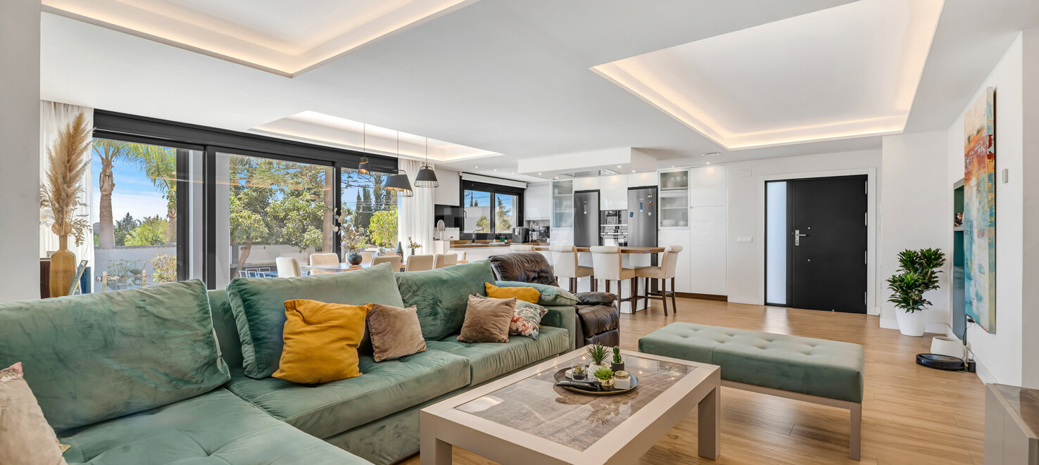 Contemporary One-Level Twin Villa in Marbella