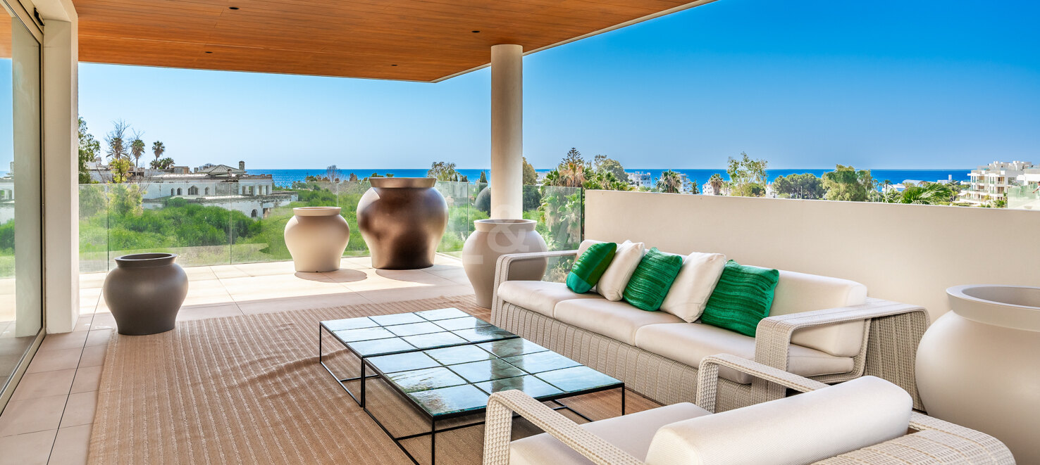 Elegante residencia de 3 dormitorios en la prestigiosa Milla de Oro de Marbella