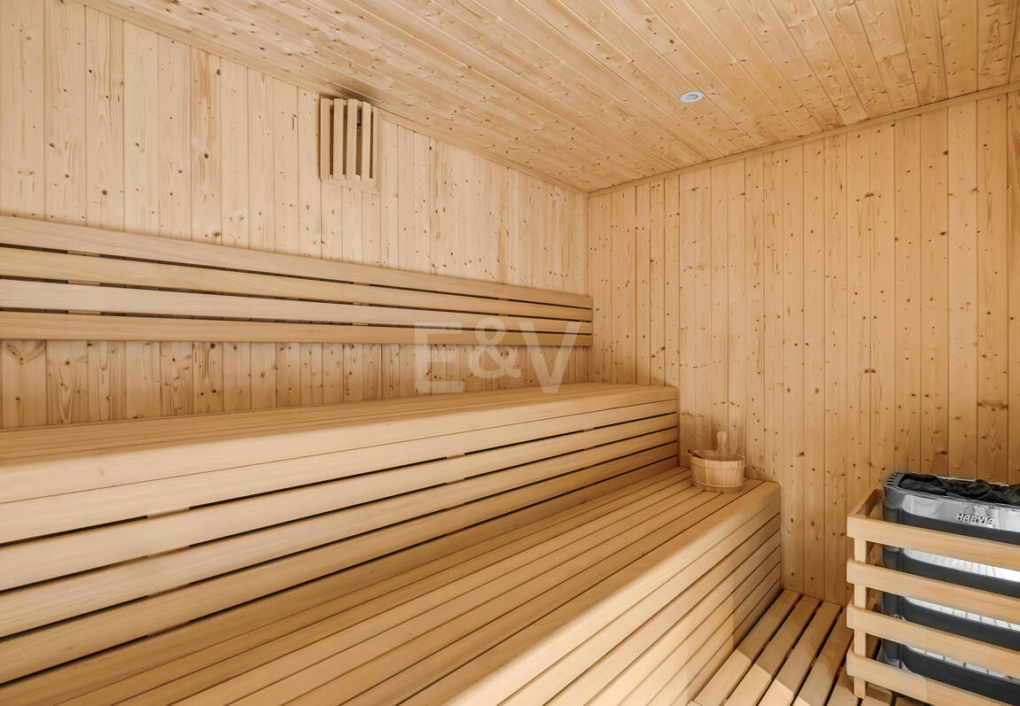 Elegant kustliv i Marbellas prestigefyllda gyllene mil