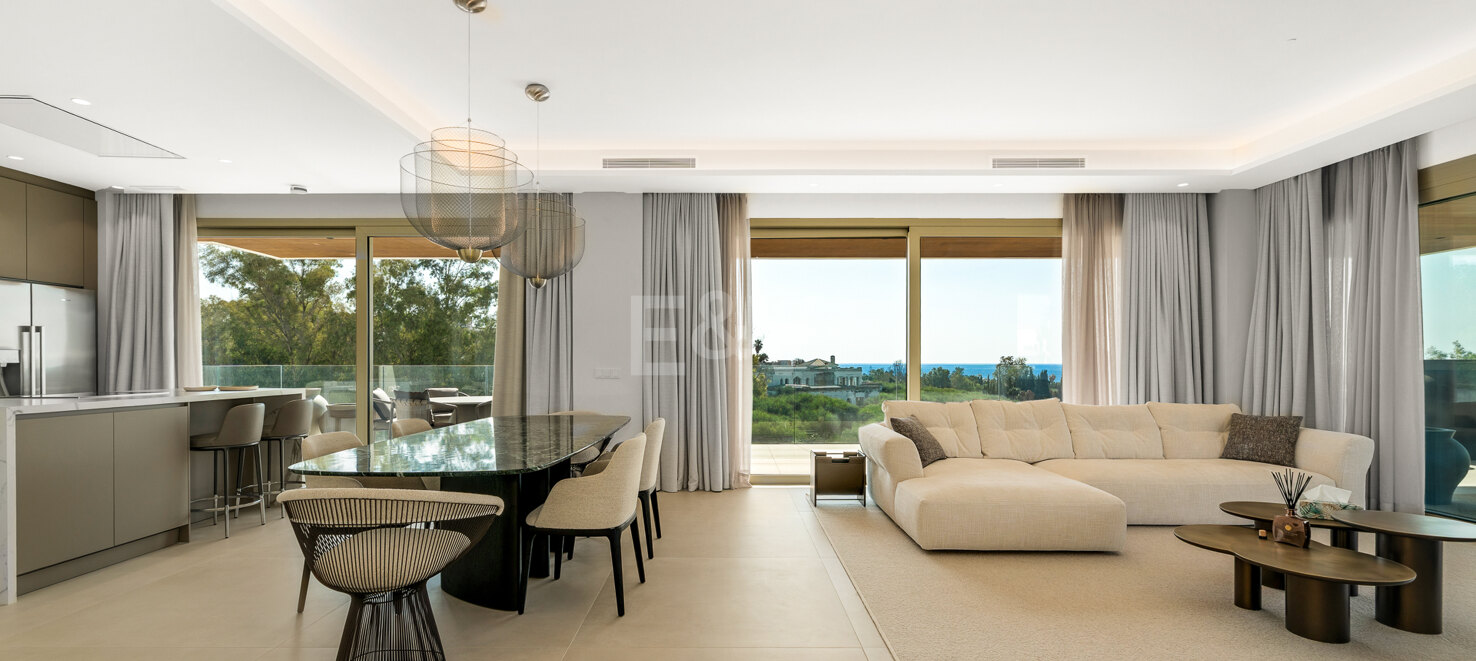 Elegante residencia de 3 dormitorios en la prestigiosa Milla de Oro de Marbella