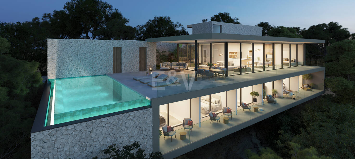 Chic Hillside Residence with Panoramic Sea Views