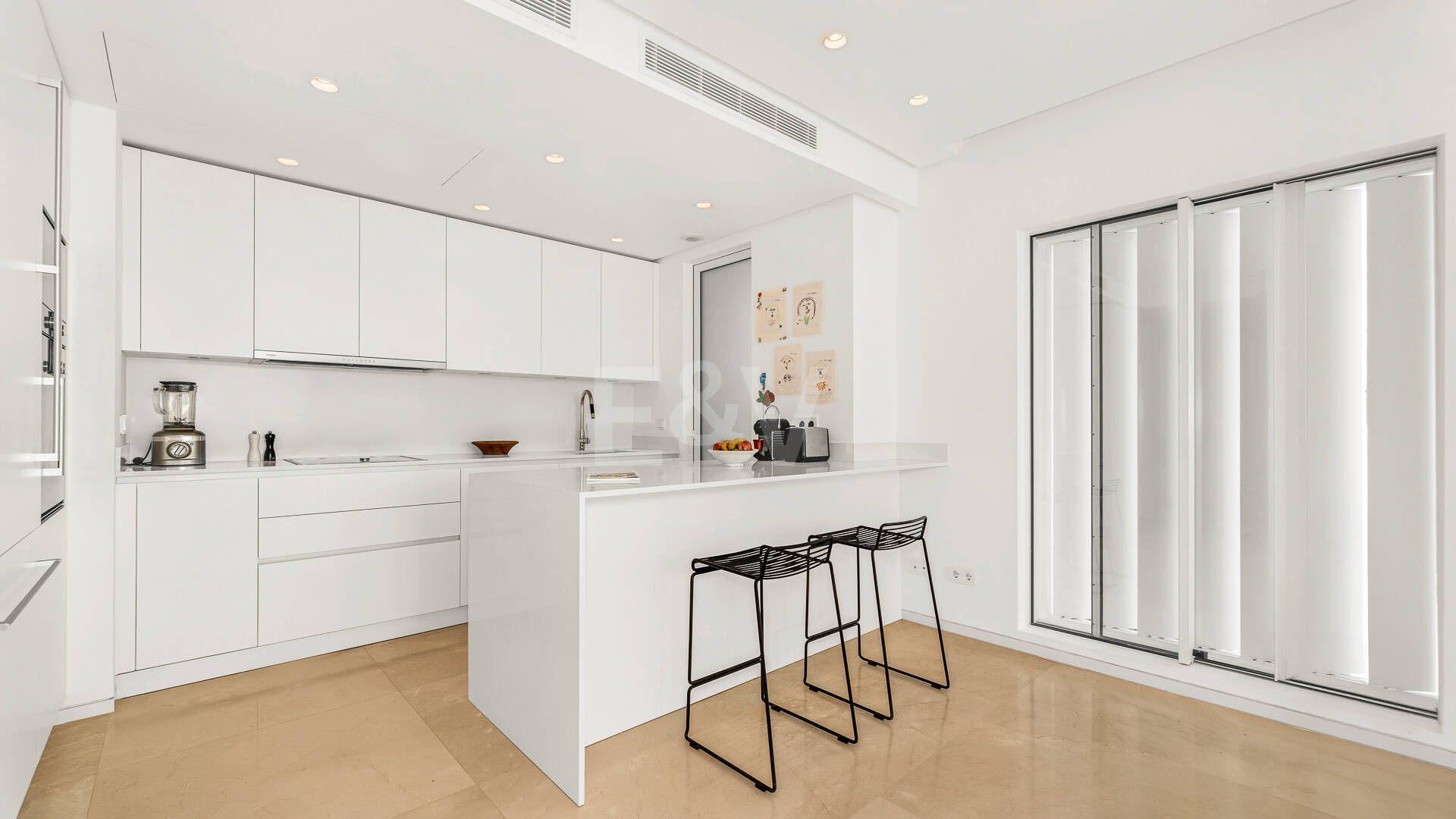 Sällsynta möjligheter: Bästa 3-rumslägenhet i Palo Alto