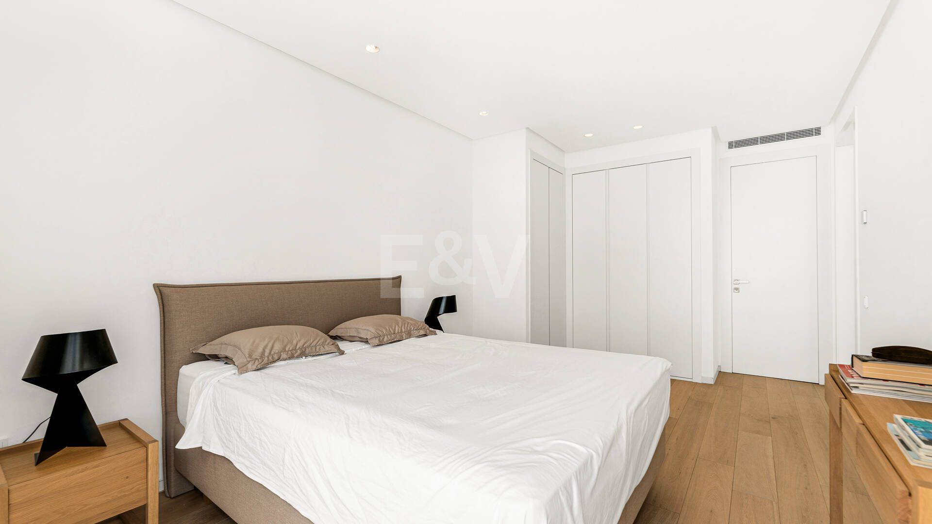 Sällsynta möjligheter: Bästa 3-rumslägenhet i Palo Alto