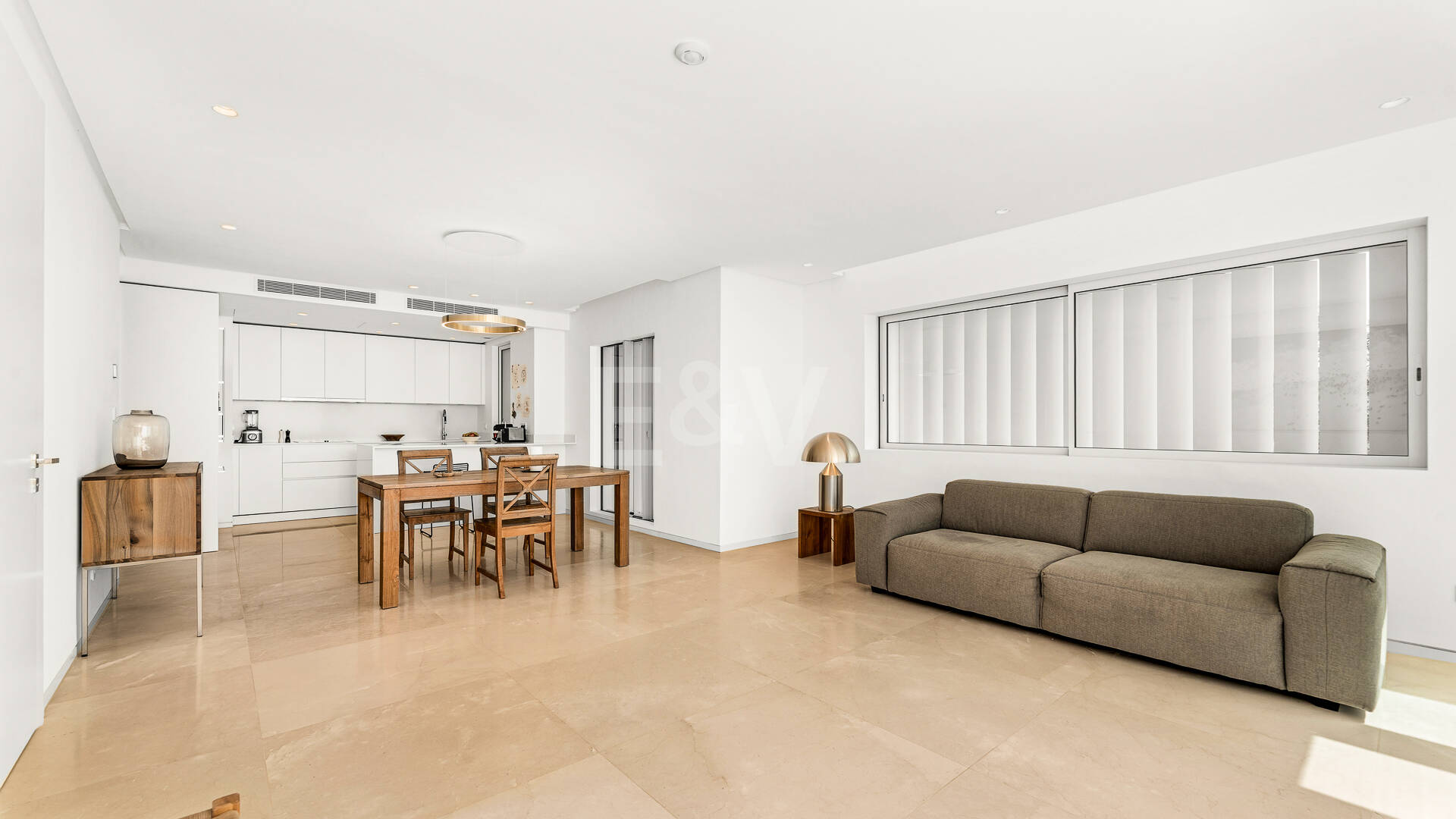 Sällsynta möjligheter: Bästa 3-rumslägenhet i Palo Alto