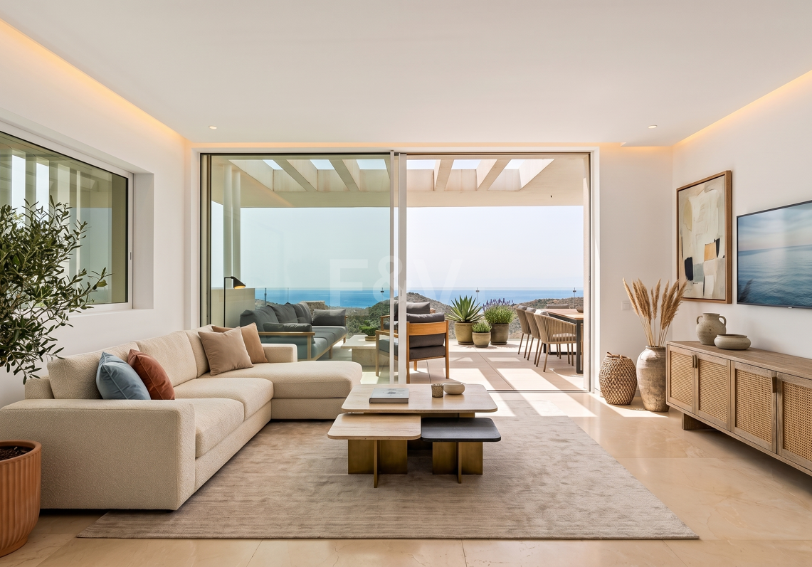 Rare Opportunity: Best-Priced 3-Bedroom apartment in Palo Alto