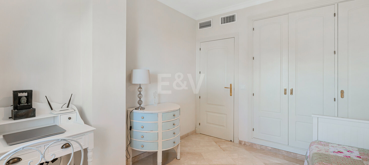 Appartement rez de chaussée à louer en Marbella Golden Mile, Marbella (Toutes les zones)