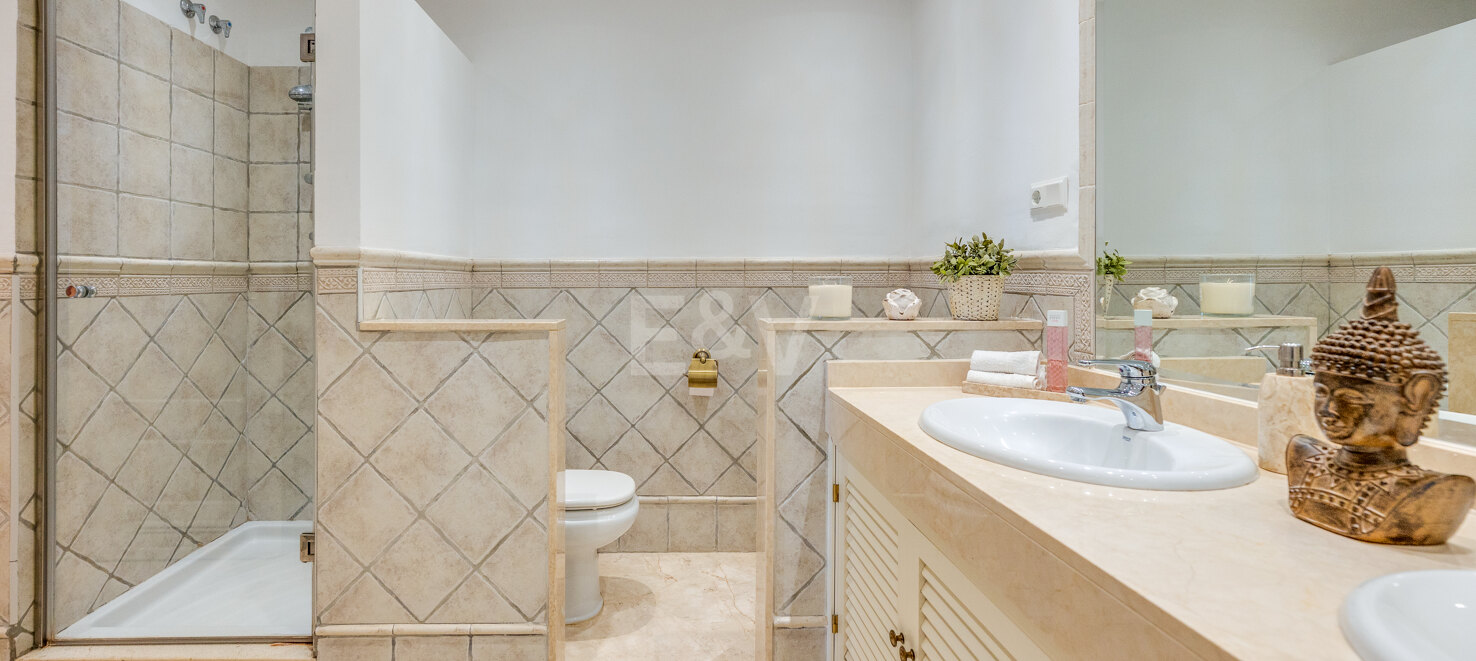Appartement rez de chaussée à louer en Marbella Golden Mile, Marbella (Toutes les zones)